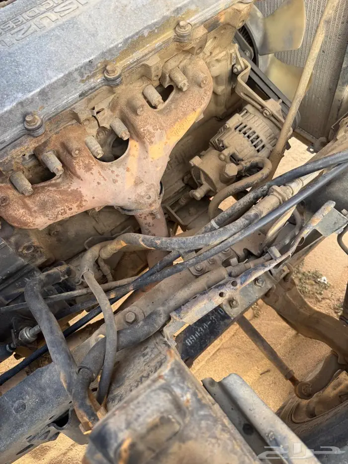 دينة وايت ايسوزو 200 19