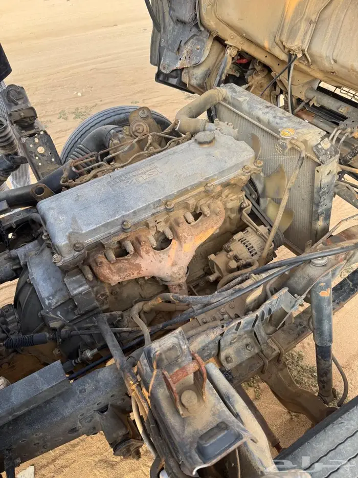 دينة وايت ايسوزو 200 23