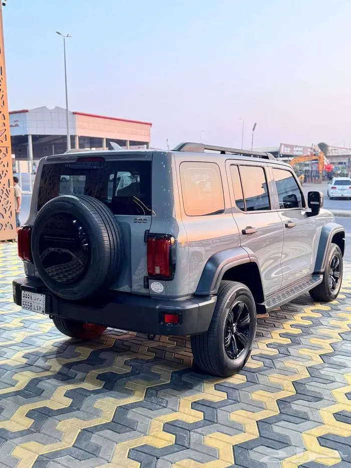 تانك 300 فل كامل 2024 مستعمل 4