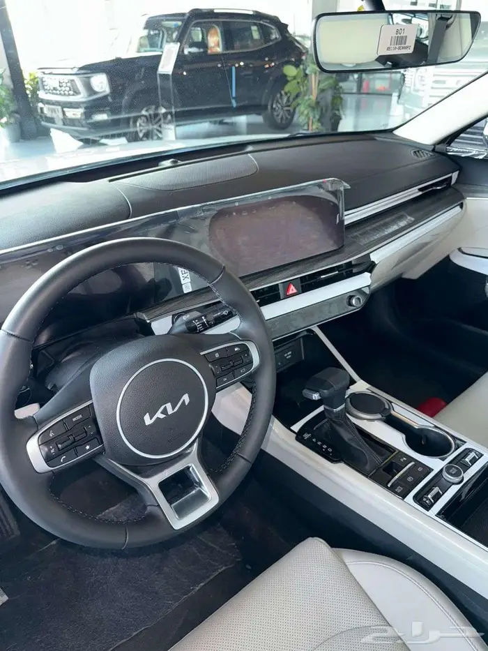 كيا 5 نص فل 2026 الان بعرض حصري مع خصم على باقات التظليل 7