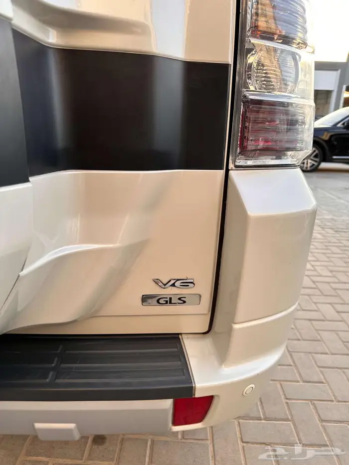 ميتسوبيشي باجيرو 2018 26