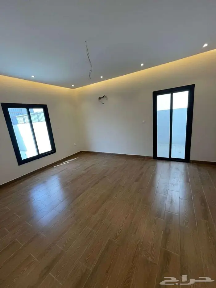 فيلا مستقله سكني تجاري للايجار ف حي المنارات مخطط الاجهوري 12