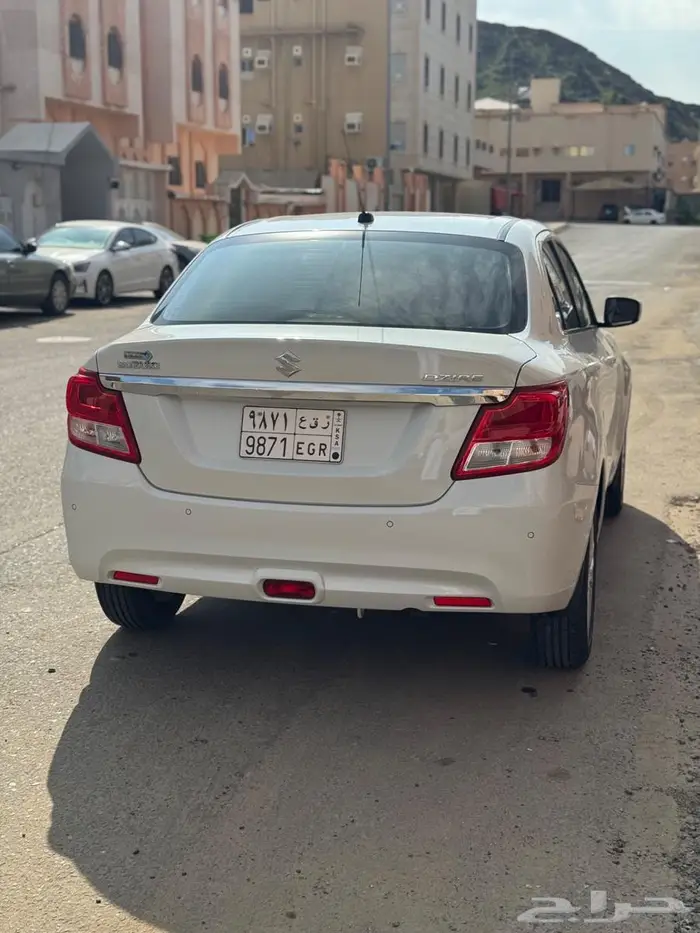 سوزوكي ديزاير 4