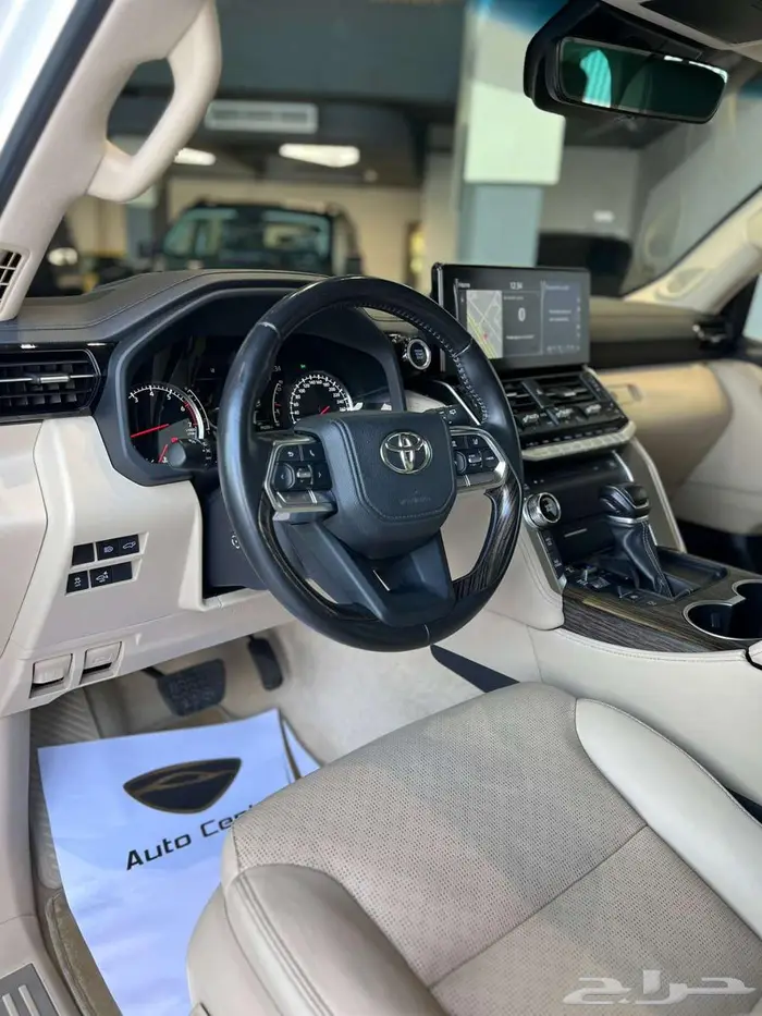 TOYOTA LAND CRUISER VXR TWIN TURBO 2022 WHITE 7