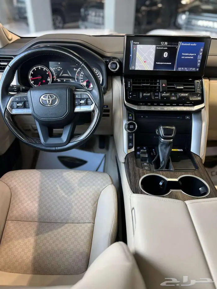 TOYOTA LAND CRUISER VXR TWIN TURBO 2022 WHITE 6