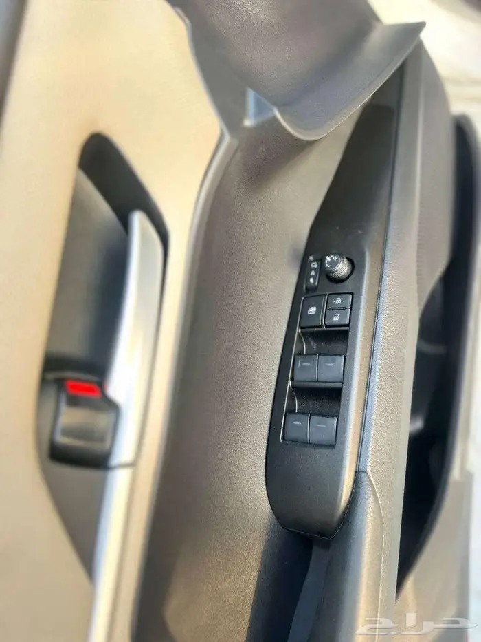 تويوتا كامري ستاندر بنزين 9