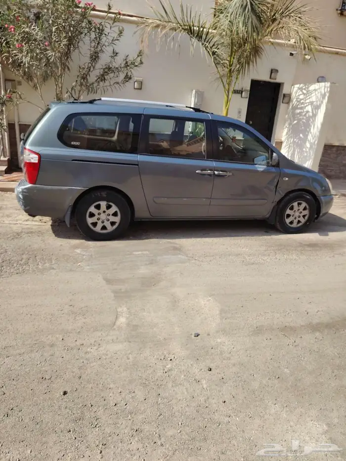 كيا كرنفال 2008 6