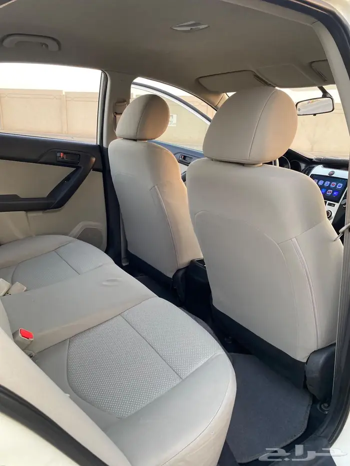 للبيع كيا سيراتو 2012 5