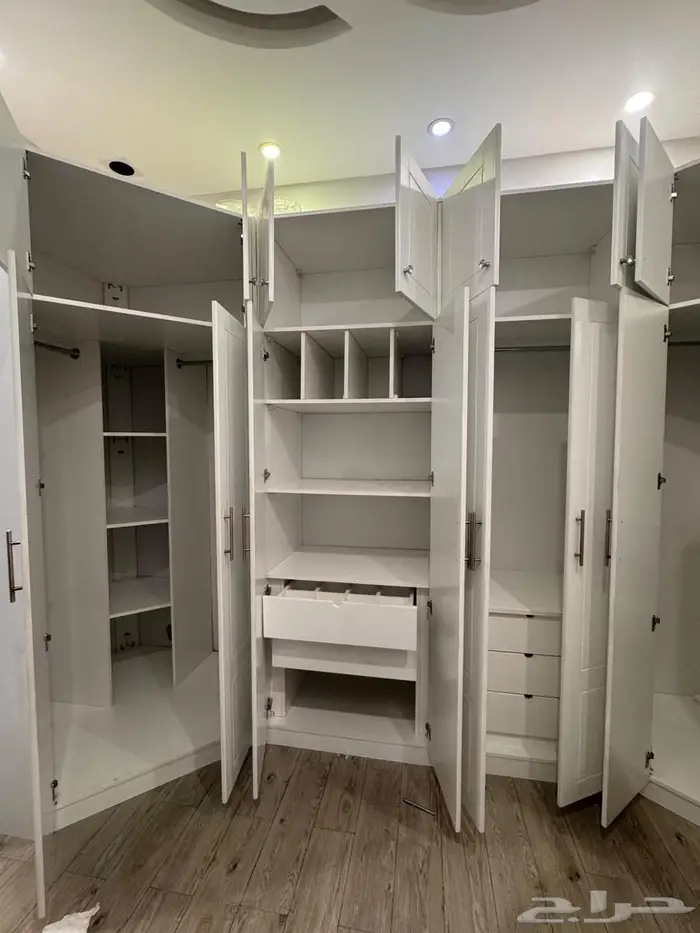 دولاب ملابس 0