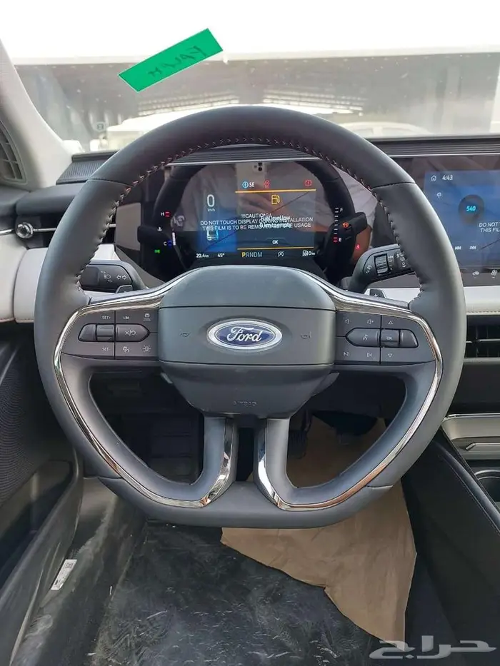 فورد تورس تيتانيوم 2026 1