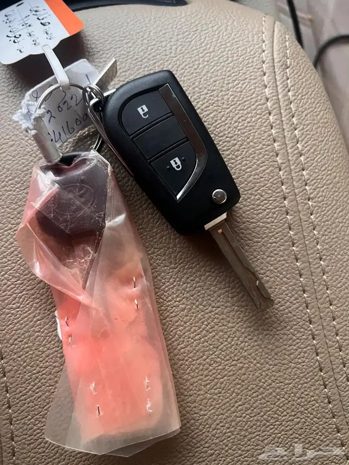 مفتاحين هايلوكس وكالة 1