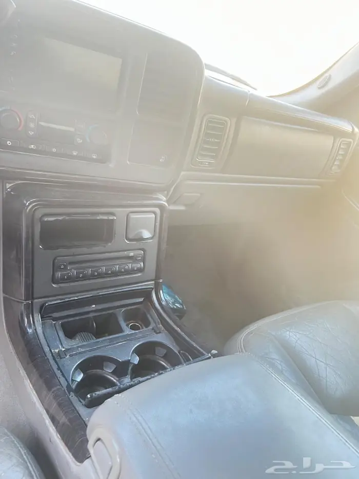 بيع قطع غيار جمس من مديل 2000 الي 2006 1