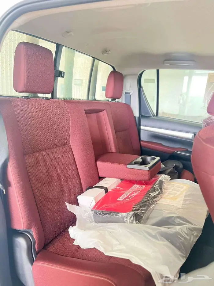 هايلكس غمارتين سوبر S-GLX دبل 4 4 اتوماتيك 2.4 ديزل 2025 . 11