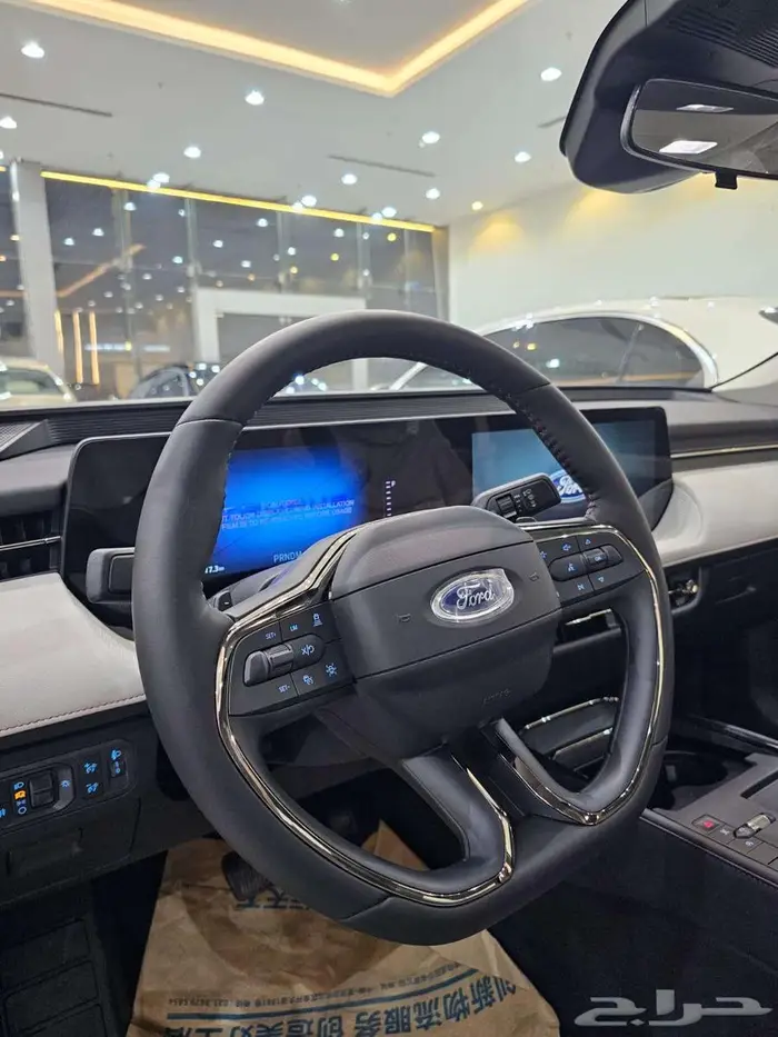 فورد تورس ترند 2025 جديد 6