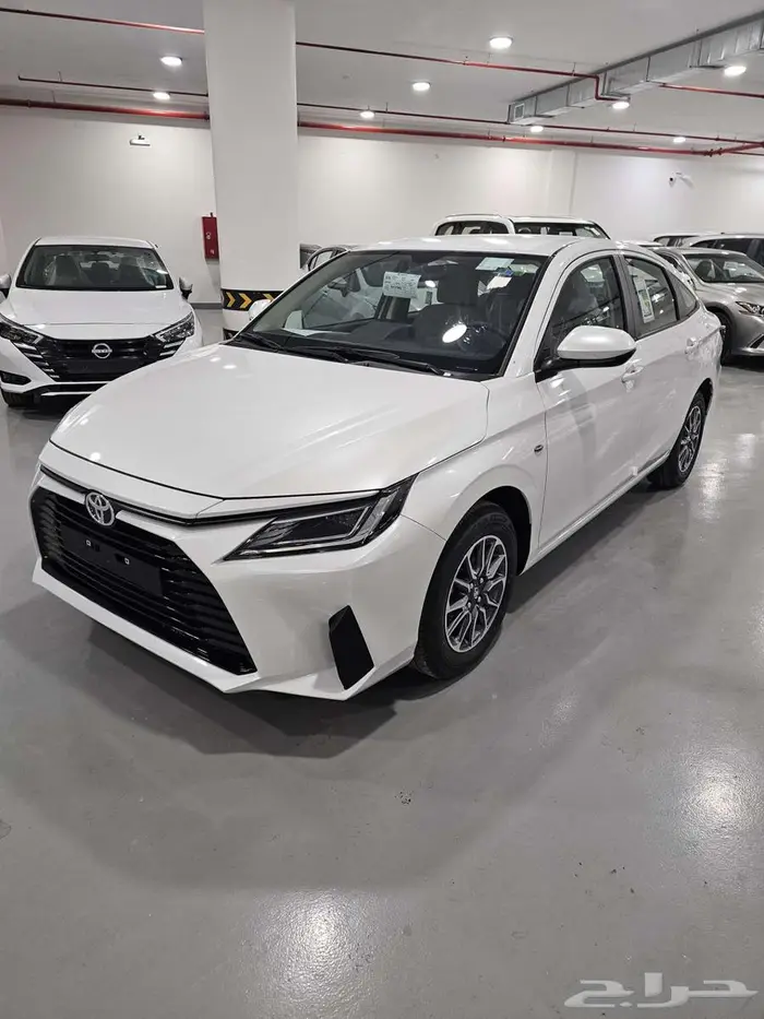 تويوتا يارس استاندر Y 2026 0