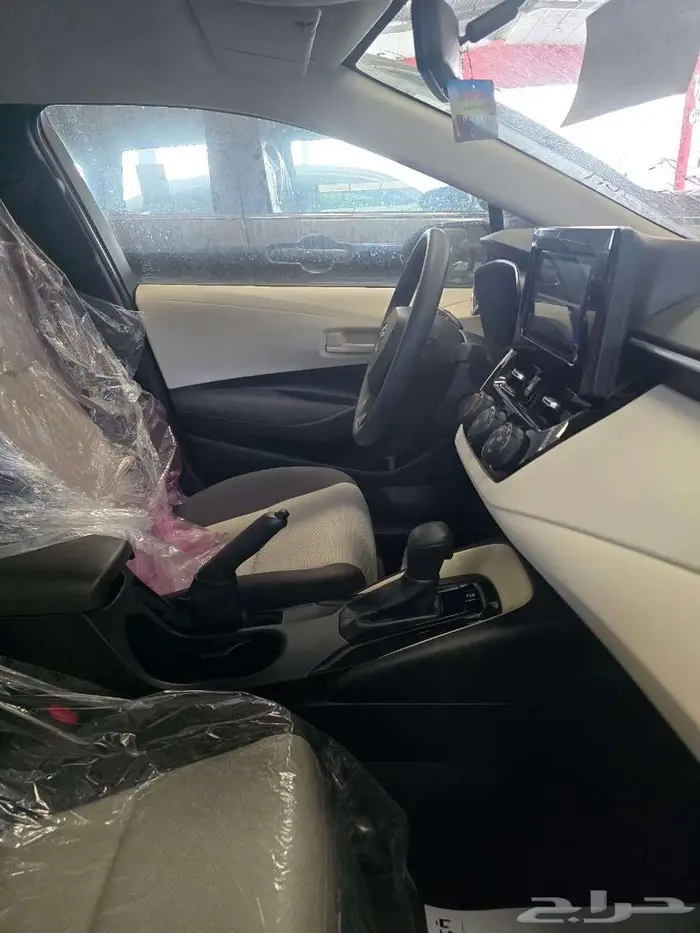 تويوتا كورولا 2.0 ستاندر 2025 الاقل سعرا 3