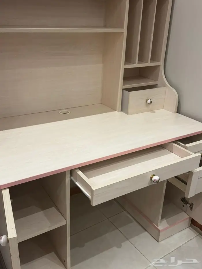 مكتب ودولاب طقم 0