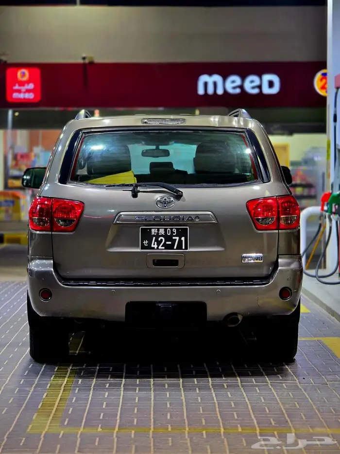 للبيع تويوتا سيكويا 2013 SR5 4X4 12