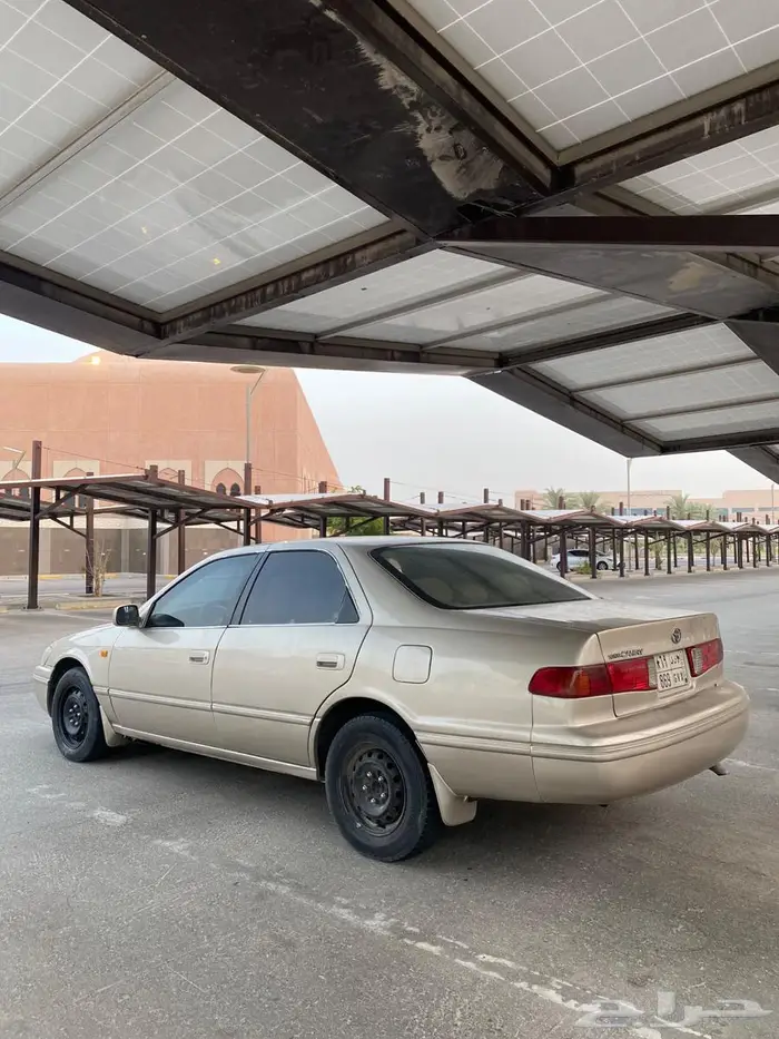 كامري 2000 للبيع 1