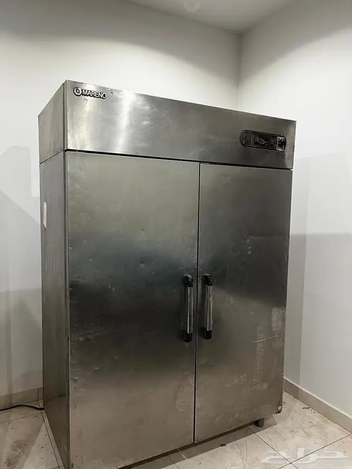 ثلاجة للمطاعم 0