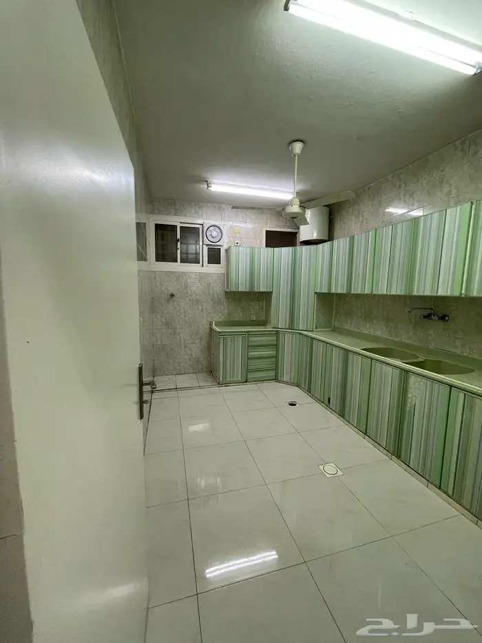 شقة للإيجار بخميس مشيط حي الرصراص 2 2