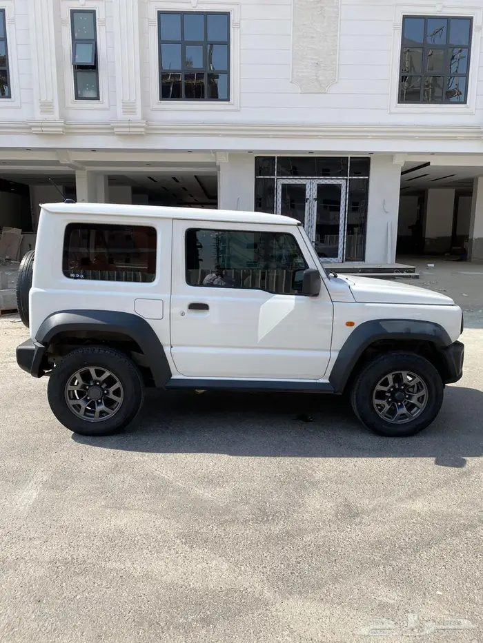 للبيع جيب سوزوكي جمني 2021 ياباني 7