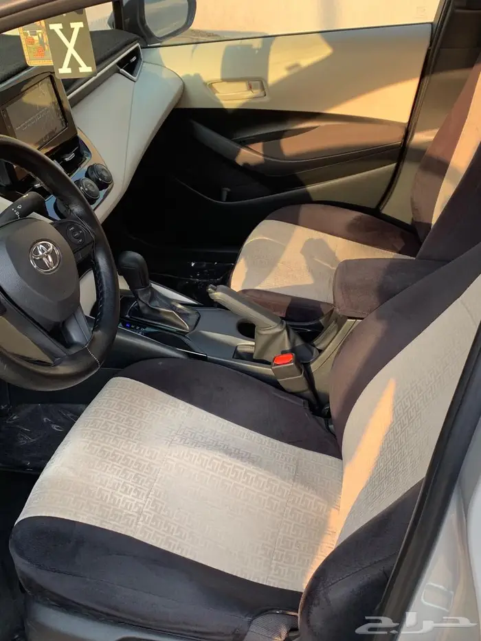 تويوتا كورولا (2024) - رصاصي 5