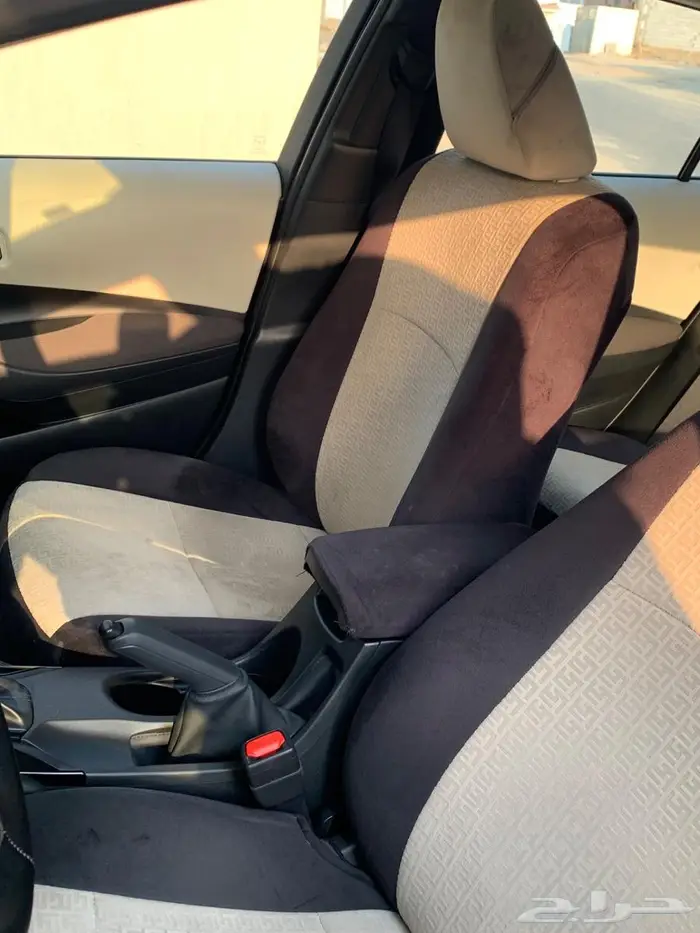 تويوتا كورولا (2024) - رصاصي 1