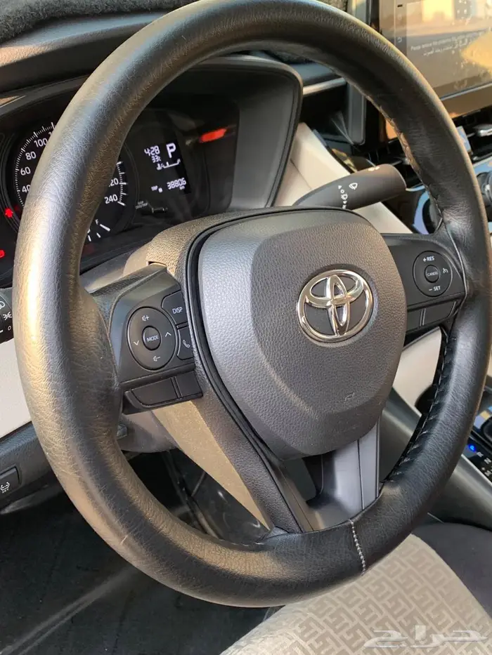 تويوتا كورولا (2024) - رصاصي 7