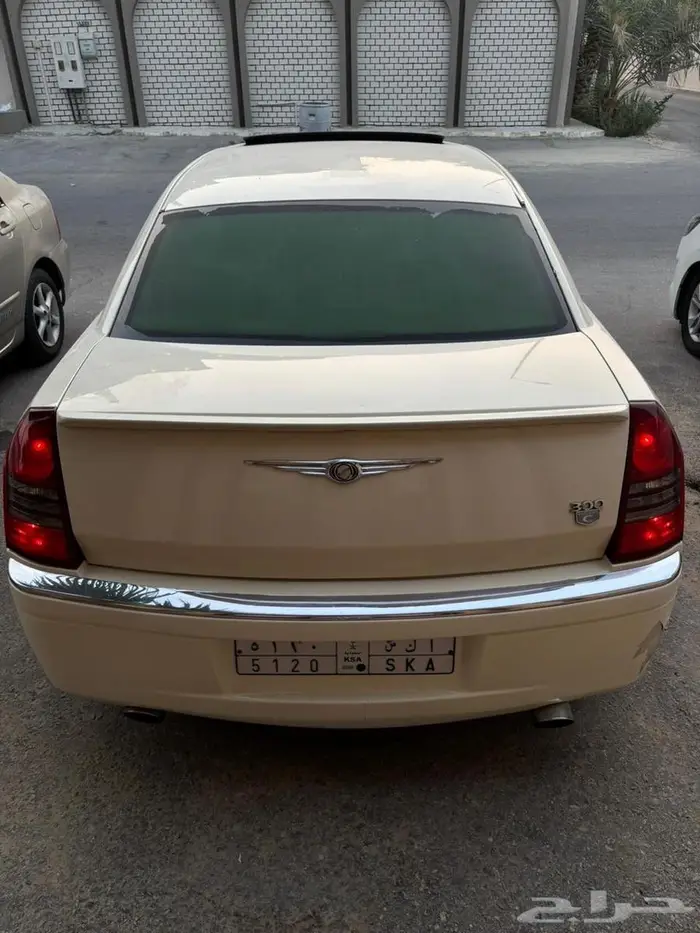 كرايزر 2007 فل كامل نظيفه شرط 300c 2