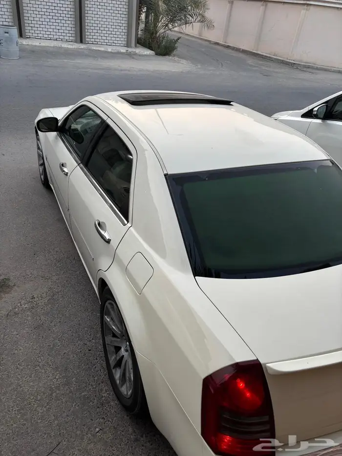 كرايزر 2007 فل كامل نظيفه شرط 300c 7