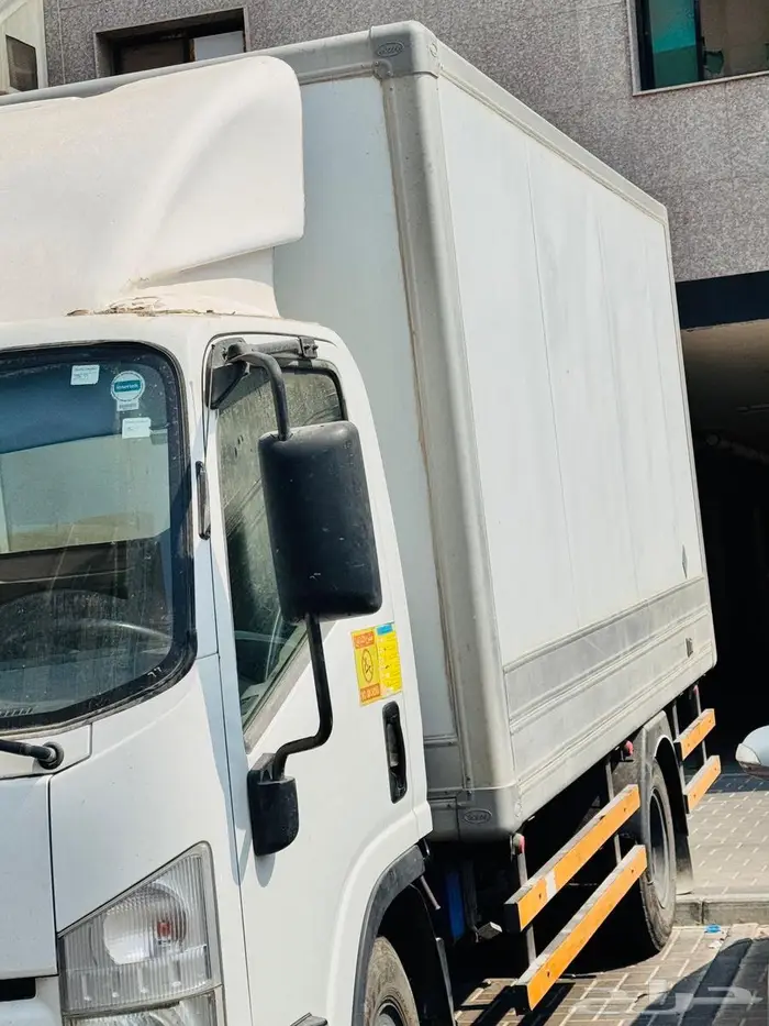 ثلاجه ايسزو للبيع نظيفه جدا 0