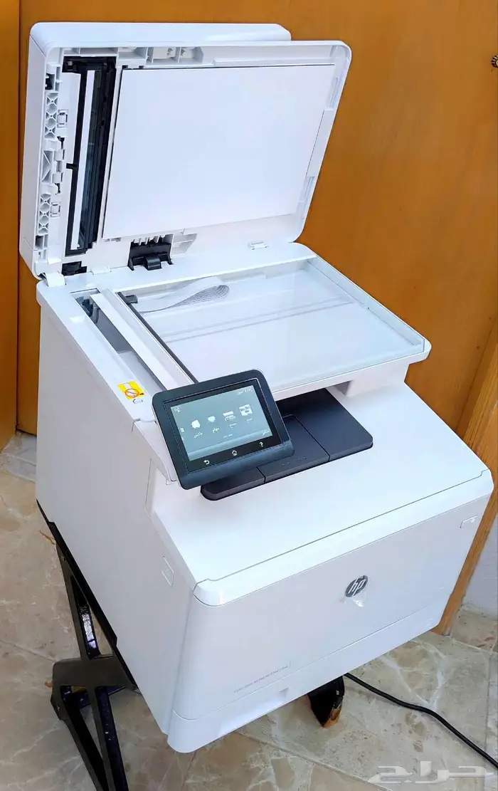 طابعة ليزر_HP_نظيفة_واي فاي_موفرة للحبر_ملون_متكاملة وعملية 2