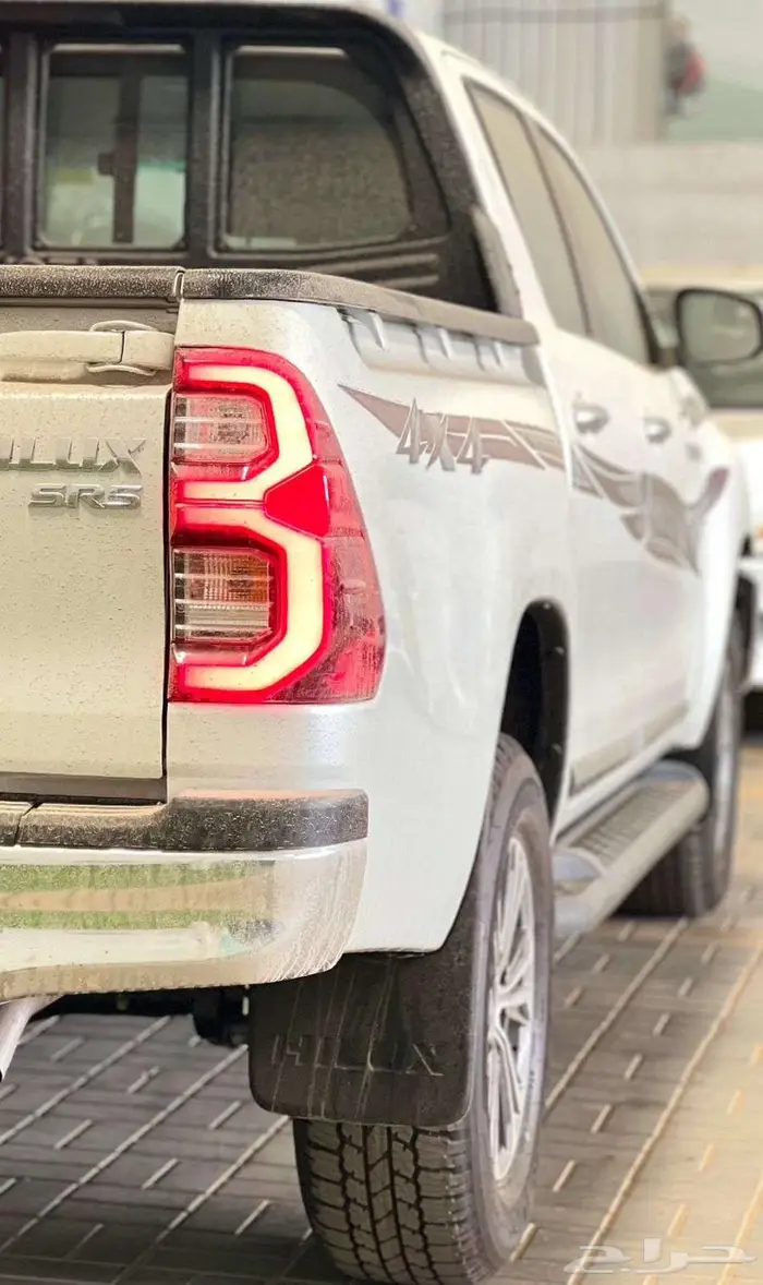 هايلكس غمارتين سوبر S-GLX دبل 4 4 اتوماتيك 2.4 ديزل 2025 . 3