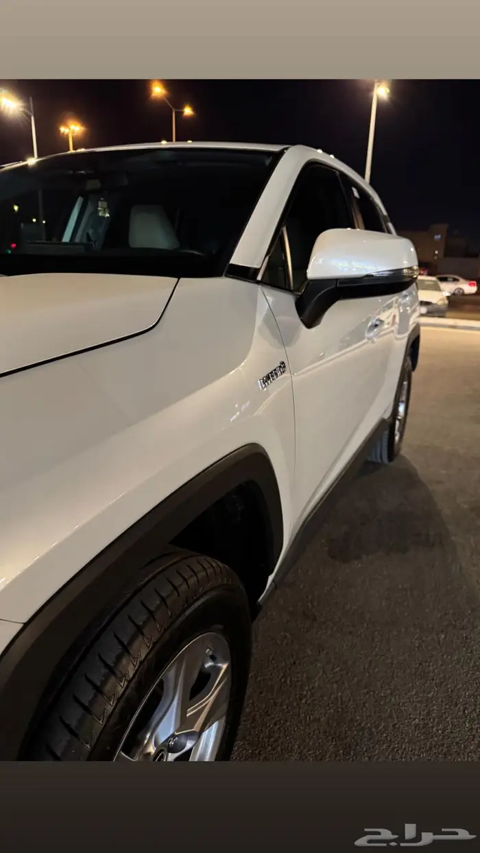 راف فور هايبرد مكينه كبير نظيف 8