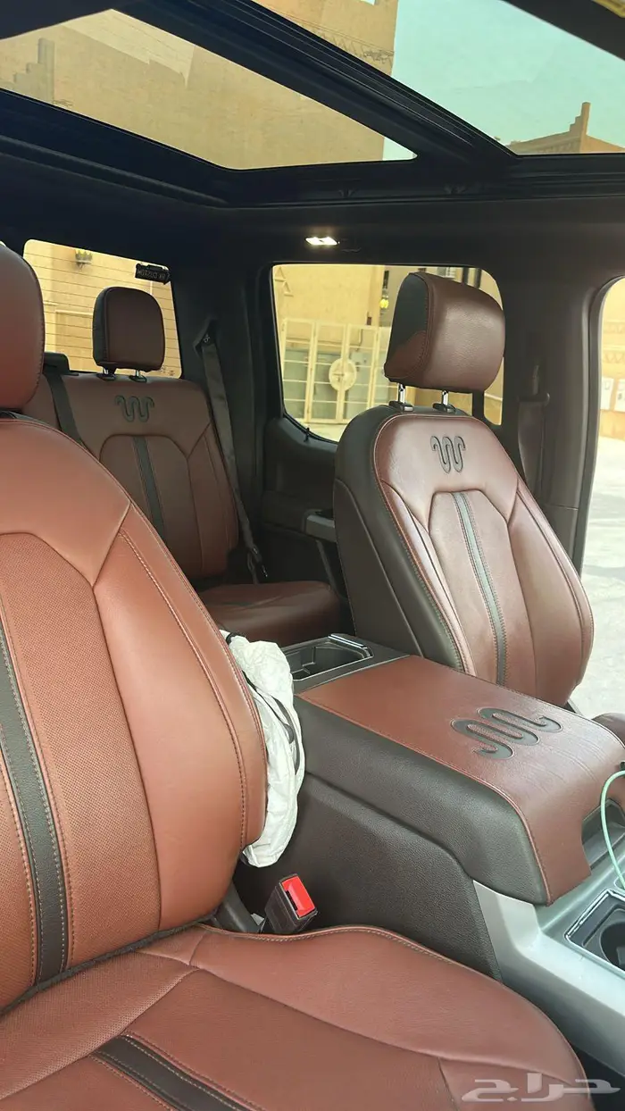 ماشاء الله الله يبارك فورد F150كنق رانش 2019 أمريكي 14