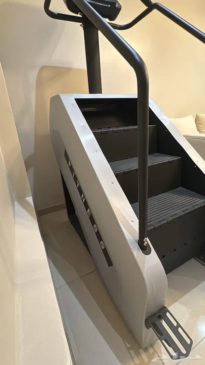 جهاز سلم كهربائي stair climber 0