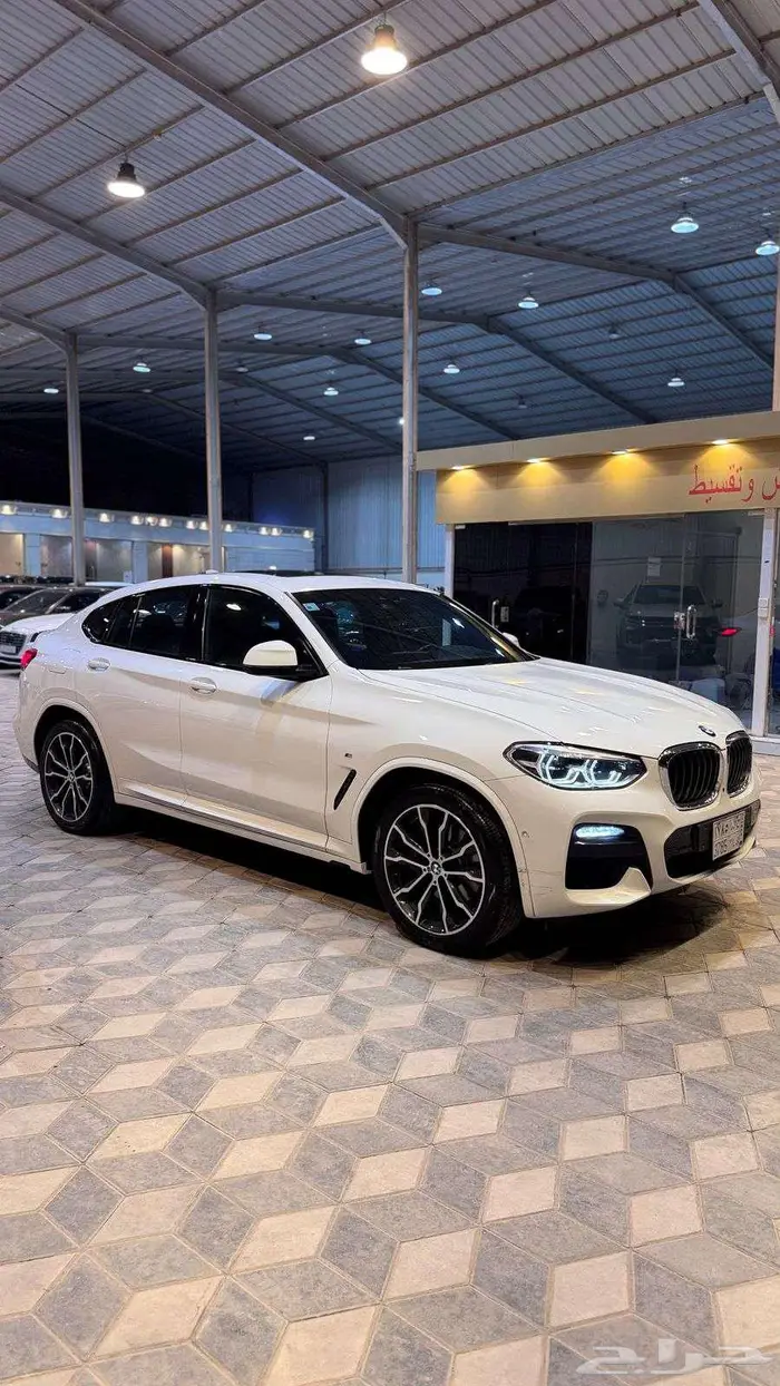 بى ام دبليو X4 موديل 2021 5