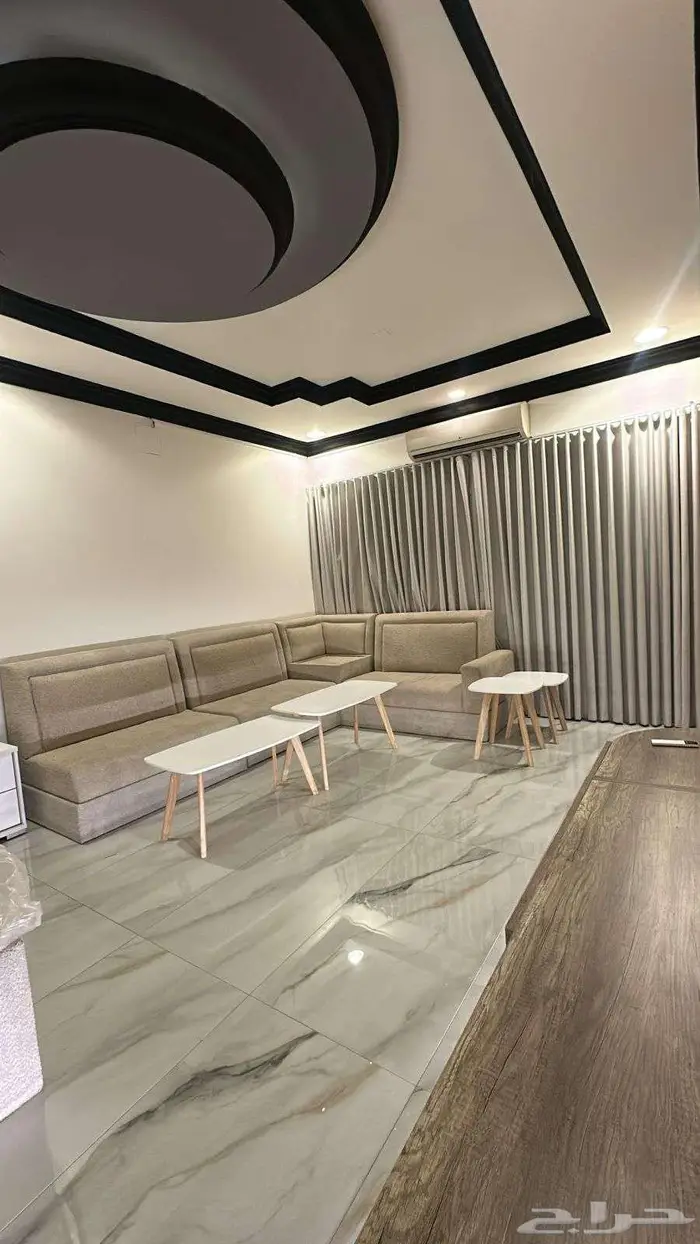 للاجار شقة فاخرة مفروشة حي الشبيلي 1