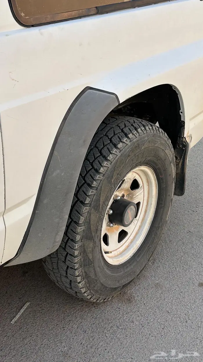 جنوط 6 مسمار وكفرات 1