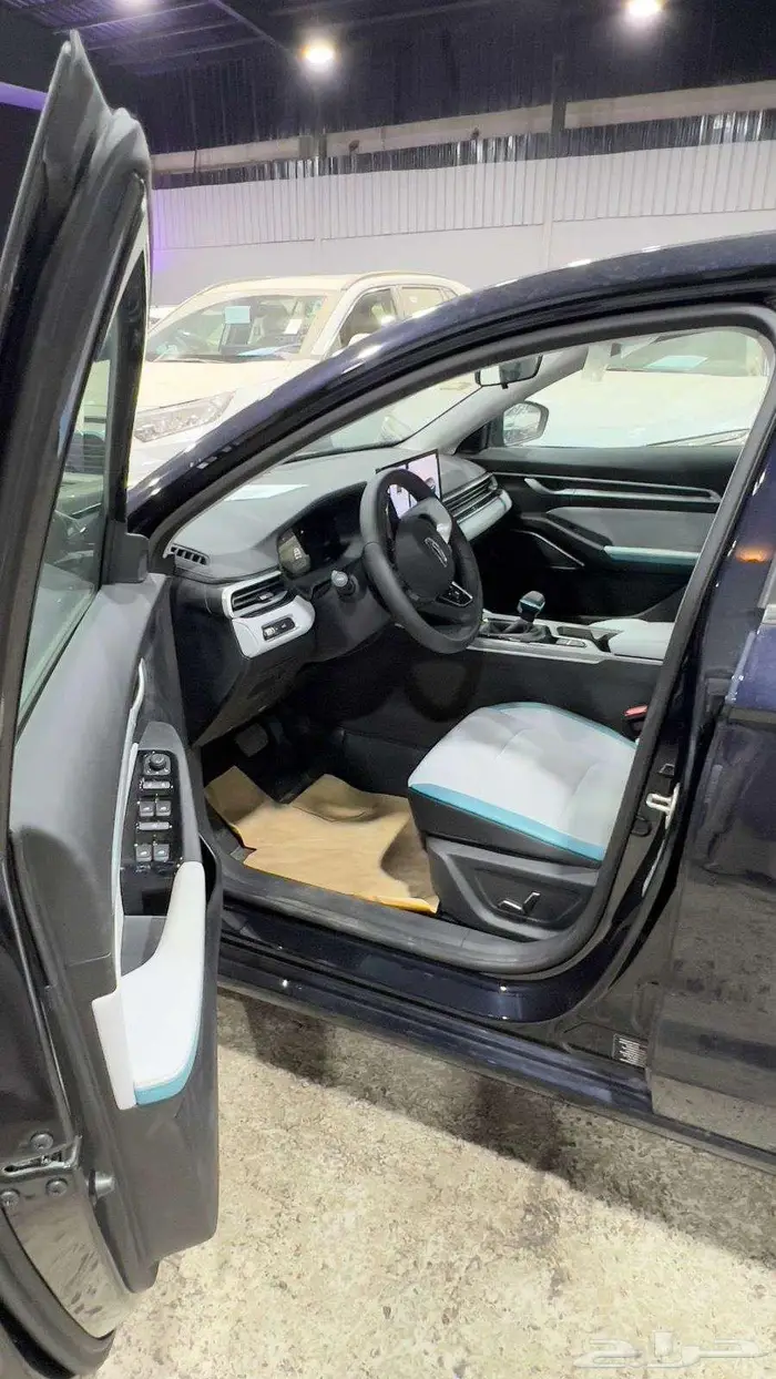 جيلي امجراند 2025 فل كامل بأقل الاسعار للكاش والتمويل 5