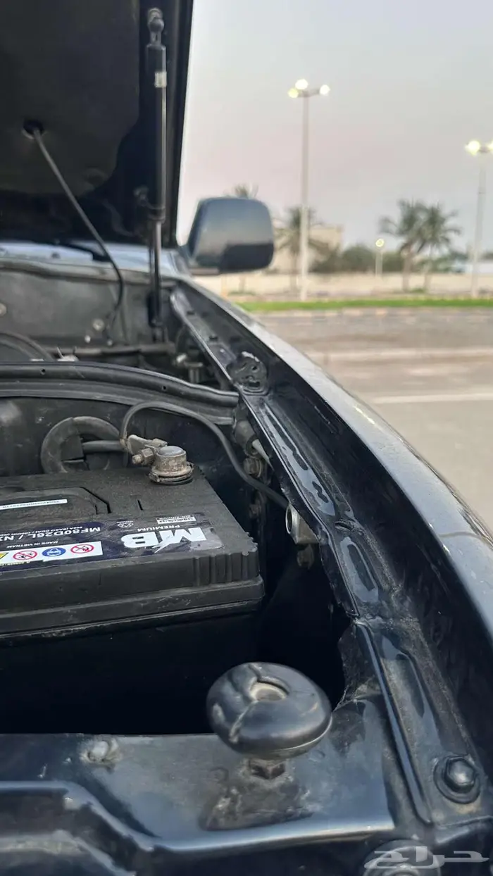 جيب تويوتا لاندكروزر مخزن 60