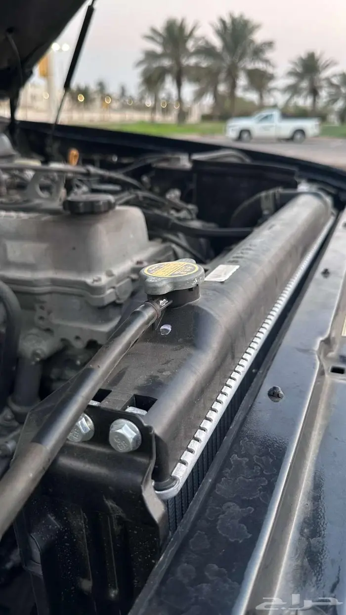 جيب تويوتا لاندكروزر مخزن 61