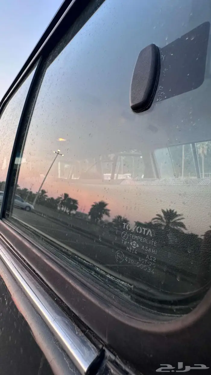 جيب تويوتا لاندكروزر مخزن 53