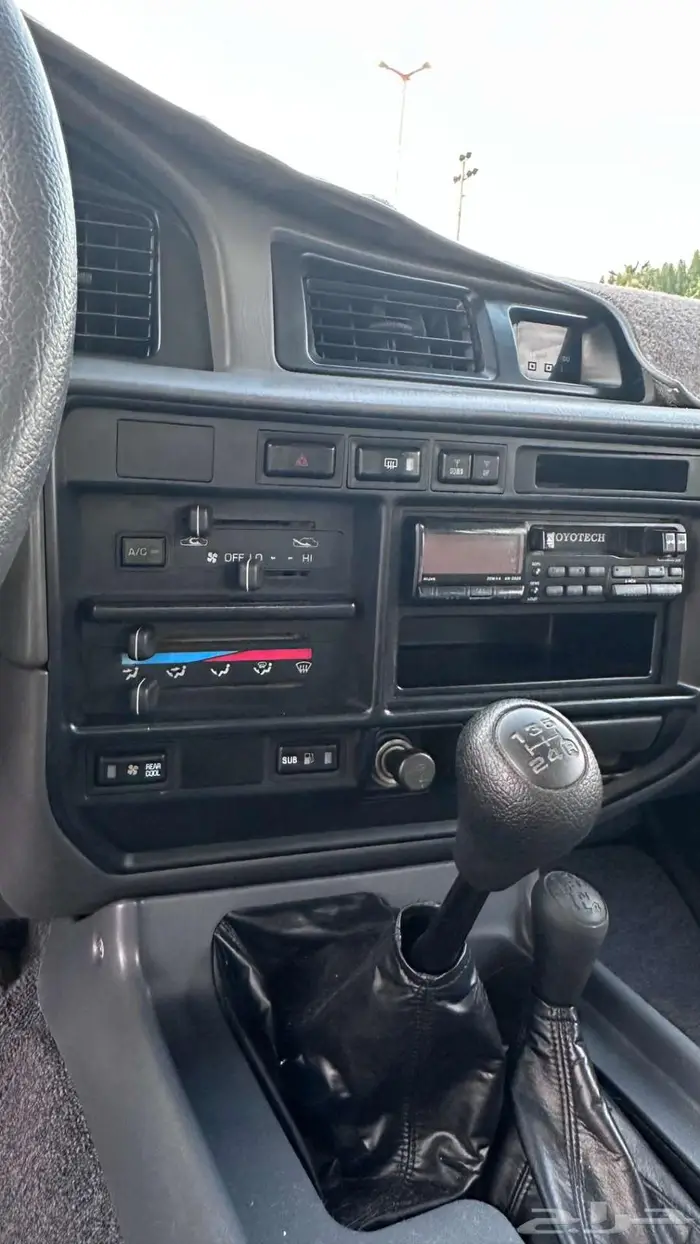 جيب تويوتا لاندكروزر مخزن 30
