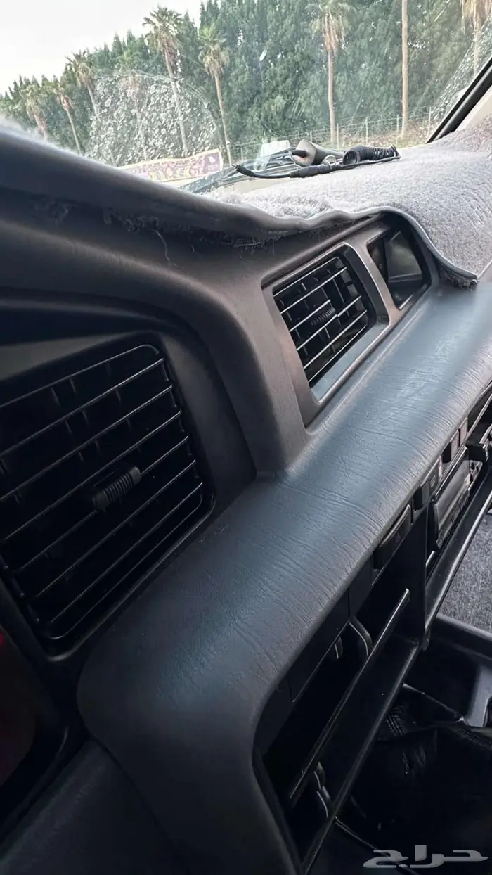 جيب تويوتا لاندكروزر مخزن 29