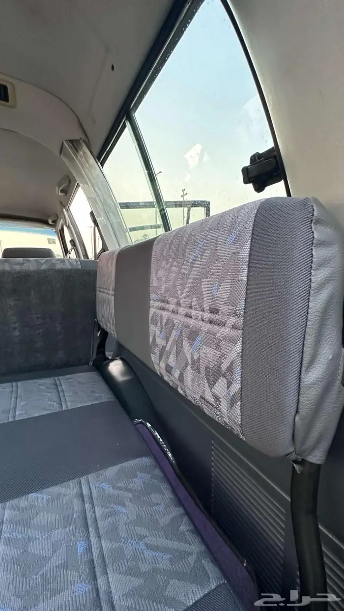 جيب تويوتا لاندكروزر مخزن 50