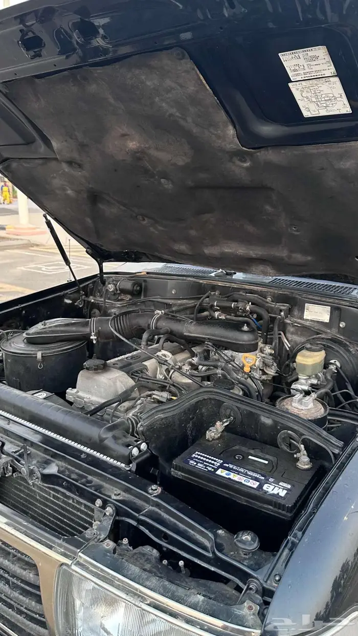 جيب تويوتا لاندكروزر مخزن 70