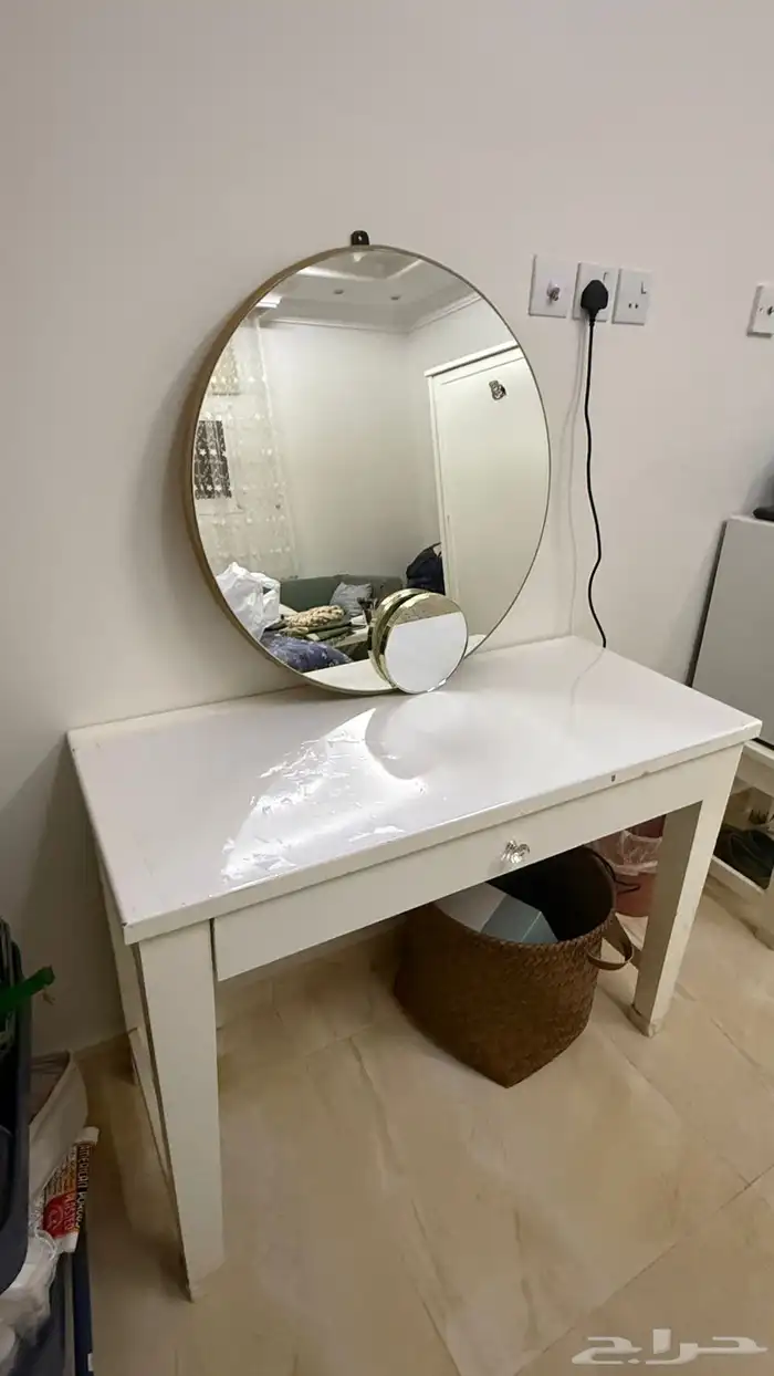 غرفه نوم جزمه فرشتين فستان ستارة ساعه لوحه 0