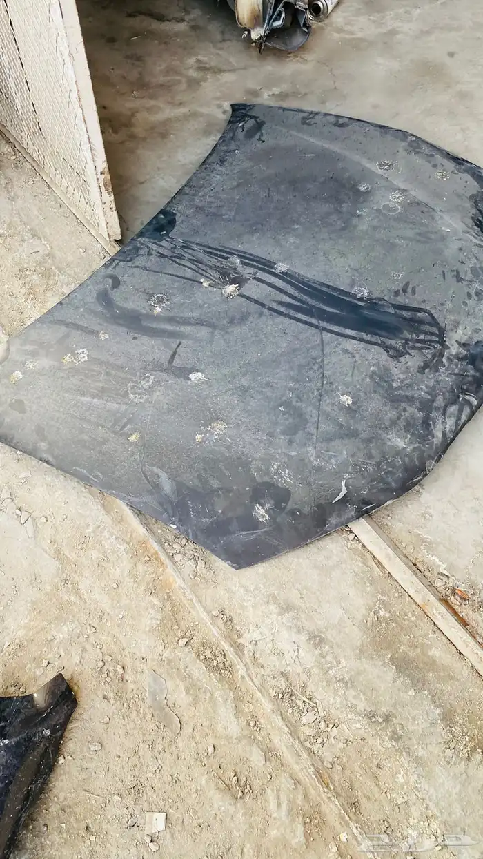 كبوت  رفرف  صدام وشبك لكزس 2015 اي اس 1